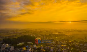 欣赏神奇而诗意的芒街景象