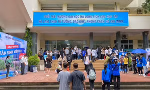 下龙大学为学生创提供便利