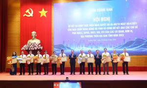 越南广宁省公布2023年广宁省各有关部门及地方政府行政改革指数排行榜