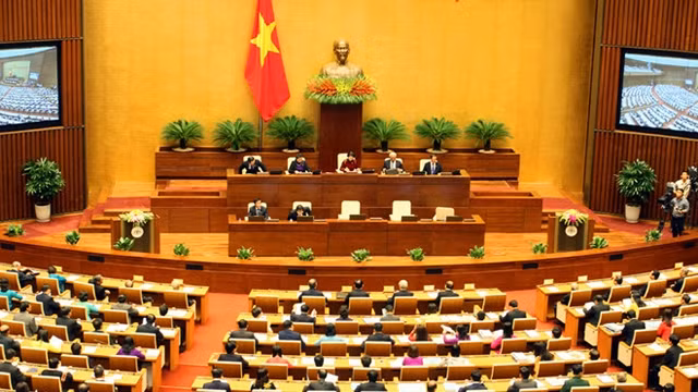 越南第十四届国会第六次会议隆重开幕。