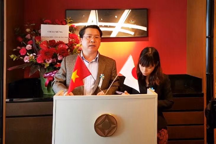广宁省投资促进委员会副主任陈如龙介绍广宁省投资环境与投资商机。