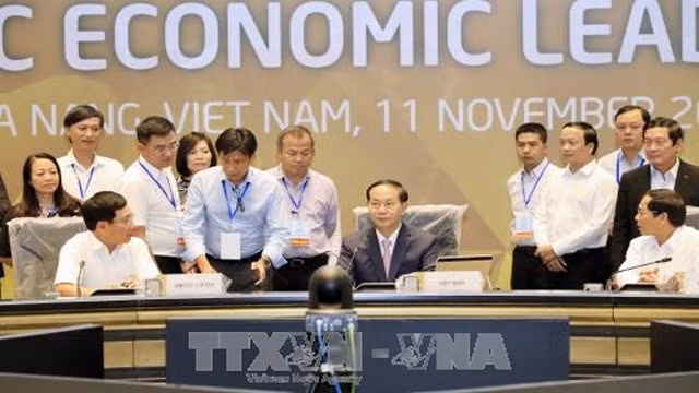 陈大光主席检查2017年APEC会议周筹备工作。（图片来源：越通社）