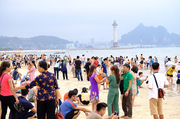 2017上半年广宁接待游客量近600万人次(图片来源:广宁报)