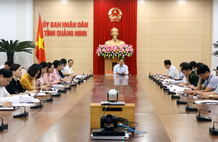 会议全景（图片来源：广宁报网）