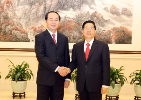 越南公安部长陈大光（左）和中国公安部长郭声琨（图：cand.com.vn）