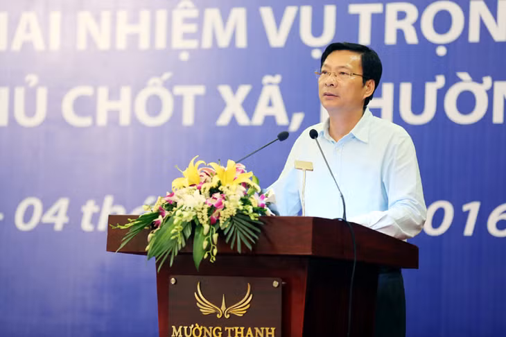 我省省委书记阮文读在培训班开讲仪式上发表讲话。
