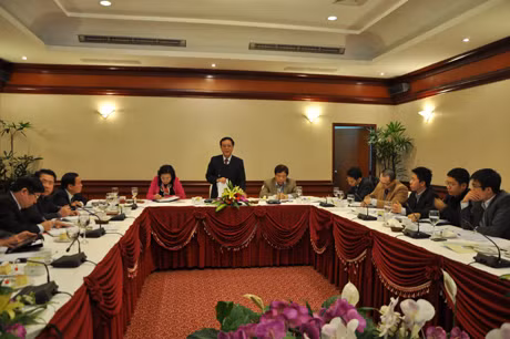 省人委会常务副主席杜通总结会议。