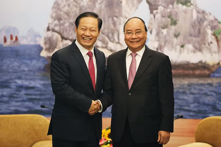 越南政府总理阮春福会见中国广西壮族自治区党委书记彭清华（图片来源：越通社）