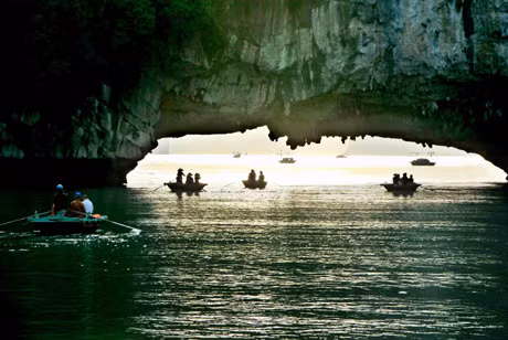 Hang động nơi đây đẹp lạ kỳ.