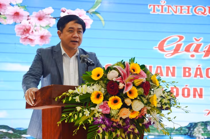 我省传媒中心经理枚武俊对我省领导的关注和支持表示感谢。