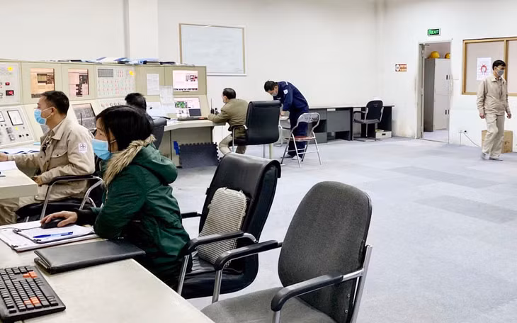 旺秘火电公司防疫生产两手抓。