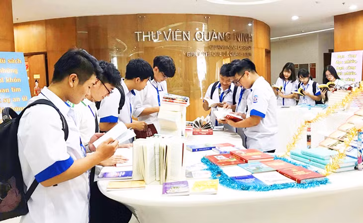  广宁图书馆创新的阅读空间。