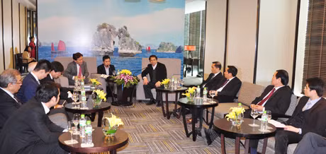 会议全景。