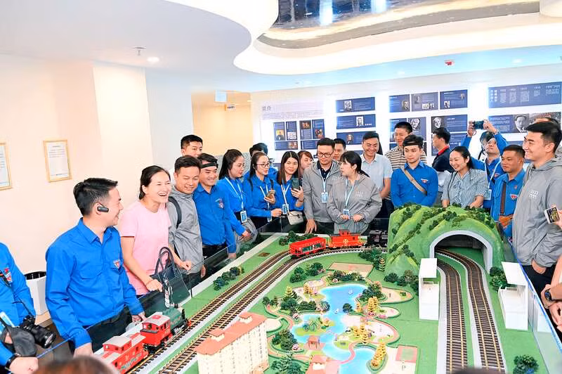 Chương trình giao lưu hữu nghị thanh niên biên giới Trung Quốc - Việt Nam tổ chức tại Vân Nam ảnh 2