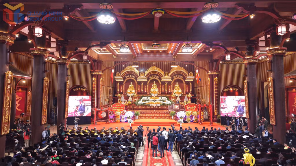 2026年安子新春庙会盛大开幕场景。