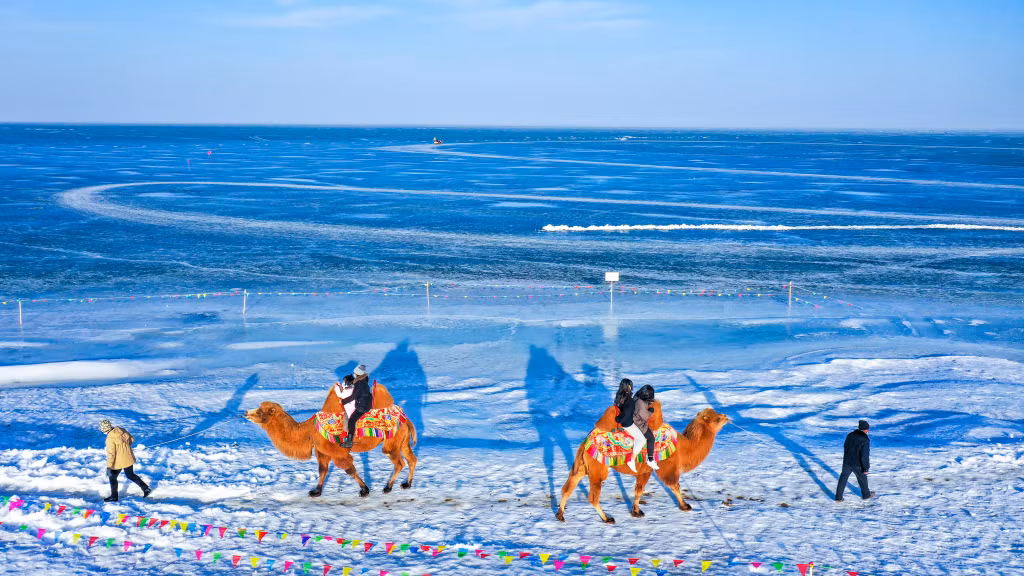新疆博斯腾湖冰雪旅游