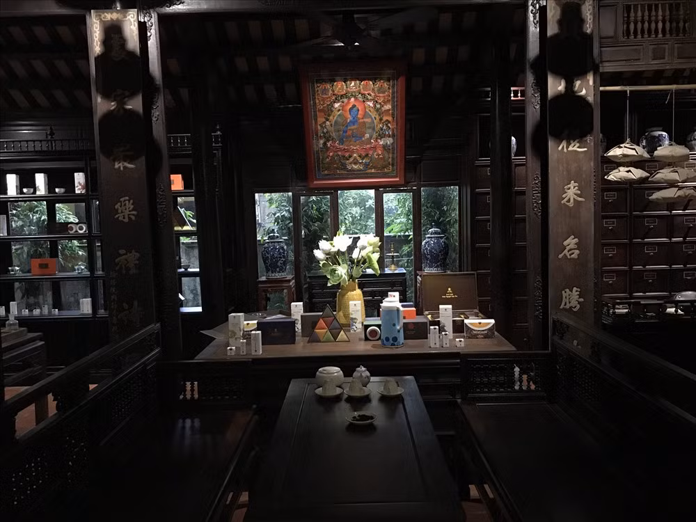 Đại Nam Thái Y Đường thêm một điểm đến mới cho du khách khi đến Huế trải nghiệm thiền trị liệu và thưởng thức những món ăn, thức uống bồi dưỡng sức khỏe…大南太医堂成为游客到顺化旅游时体验禅修、品尝养生膳食等的新去处。
