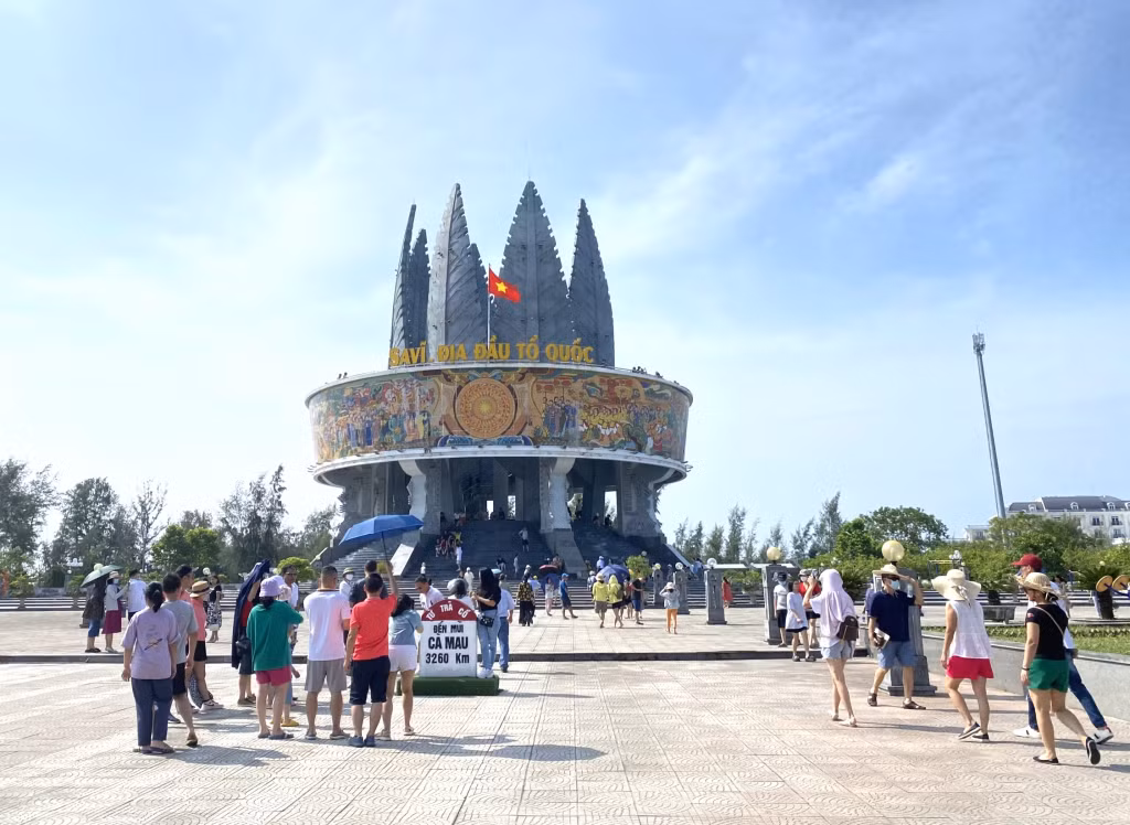 广宁省旅游业强劲复苏 ảnh 1