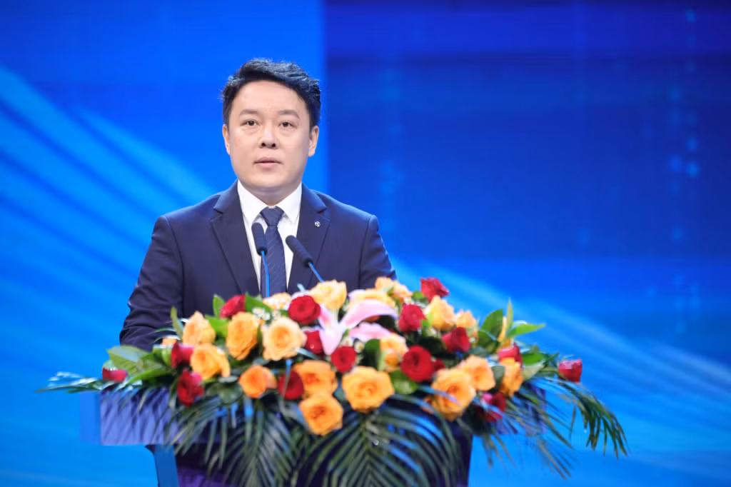广西南宁四叶草文化传播有限公司周卫炜