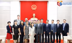 广宁市人民委员会主席礼节性会见美国驻越南特命全权大使