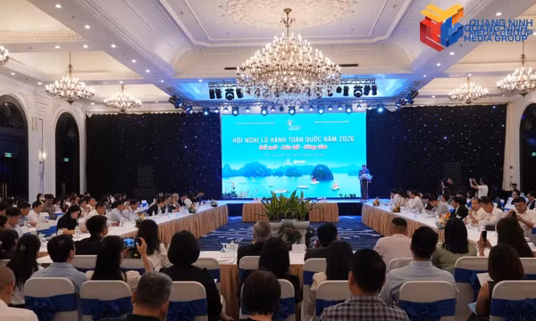 2026年全国旅行社大会在广宁市开幕