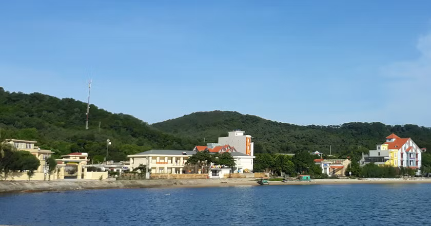 青麟岛上的新屋子。