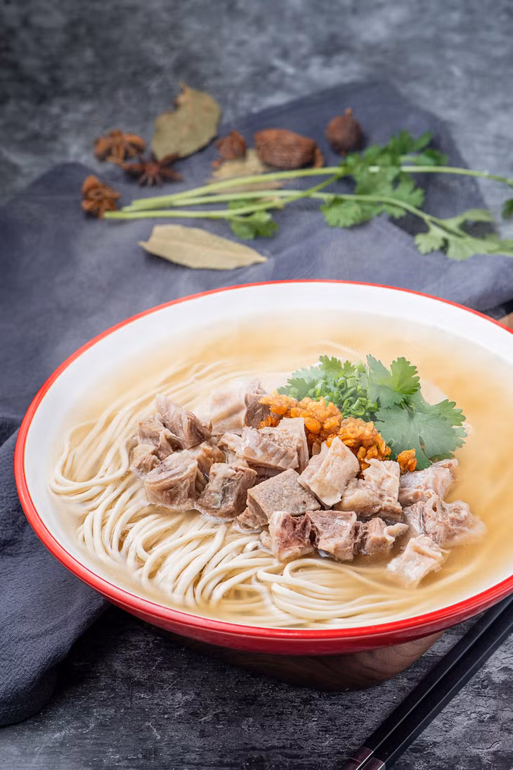 广东牛腩面
