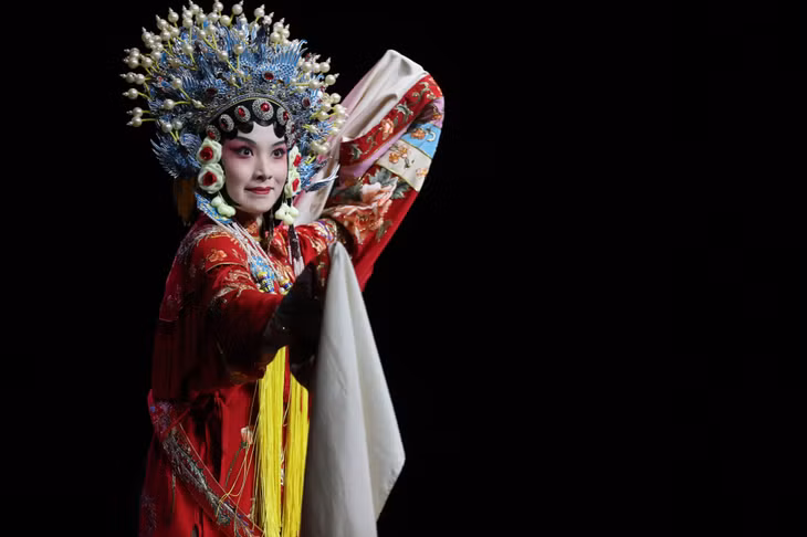 桂林艺术节开幕式演出现场 Lễ khai mạc Festival nghệ thuật Quế Lâm