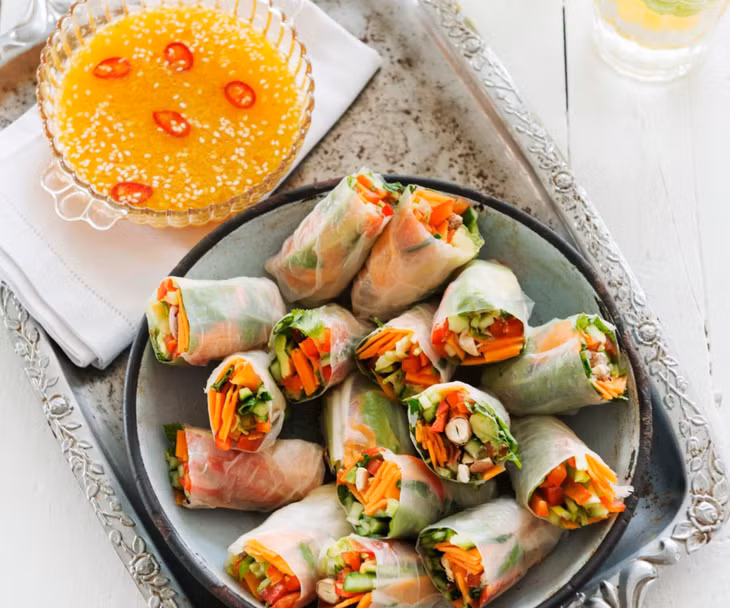 蔬菜春卷 Gỏi cuốn rau củ