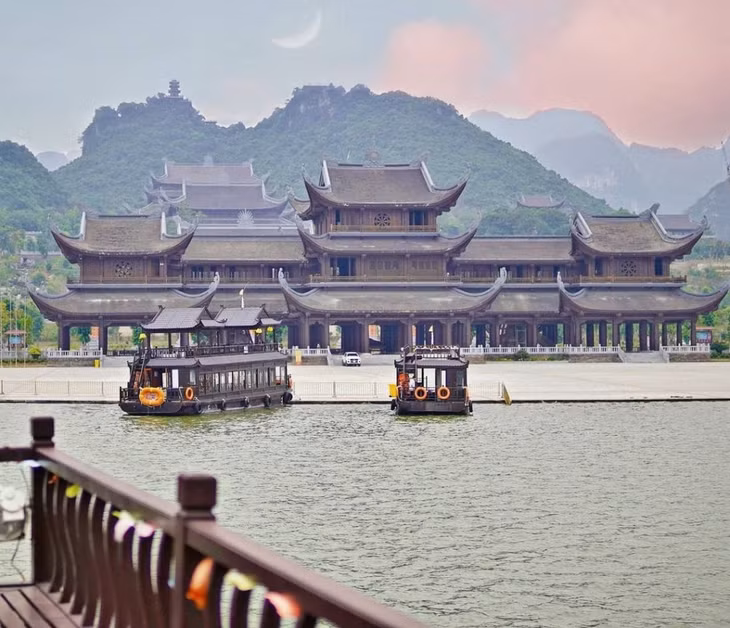越南河南省三祝寺—世界上最大寺庙 ảnh 5