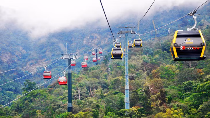 在台风期间，安子名胜遗迹区旅游活动也没有中断。