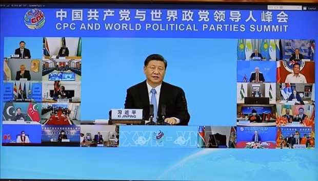 中共中央总书记、国家主席习近平在中国共产党与世界政党领导人峰会上发表讲话。图自越通社