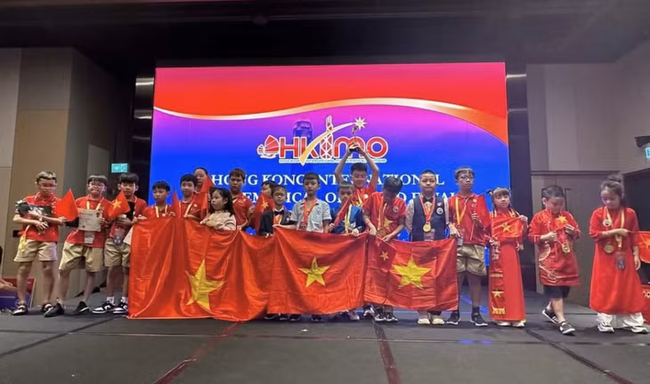 史蒂芬·霍金国际中小学校的学生参加泰国国际数学竞赛初赛（香港赛区）。
