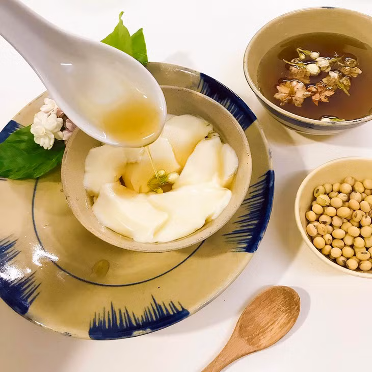 豆腐脑 — 越南民间解暑小吃 ảnh 1