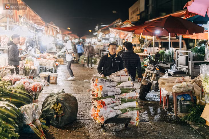 春节游广霸花卉夜市 ảnh 2