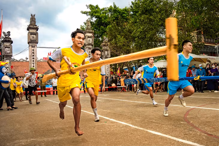 持桨赛跑 Chạy chèo