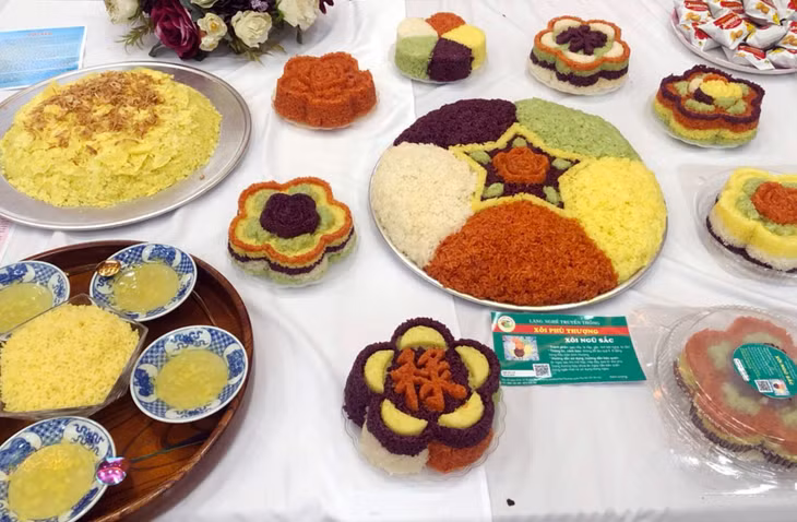 越南首都精品特产——富上糯米饭手工艺村 ảnh 4