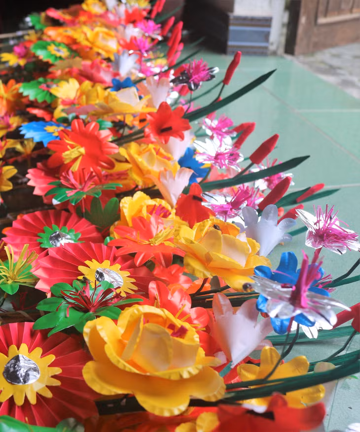 到顺化清仙纸花村寻“花” ảnh 7