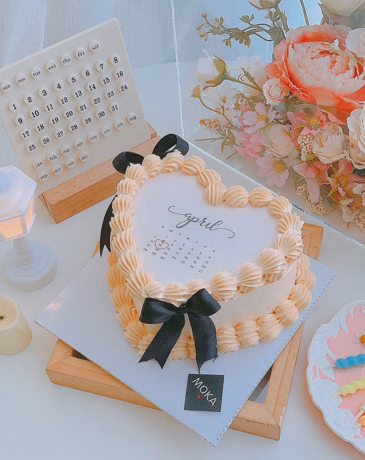 燃烧蛋糕 Bánh kem đốt cháy