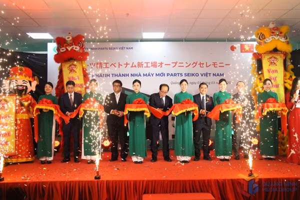 落成典礼的现场