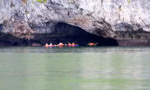 探险泾澙湖