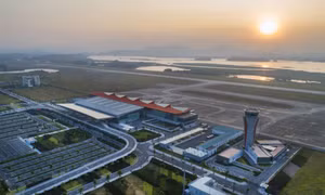 广宁加强国际和区域连接